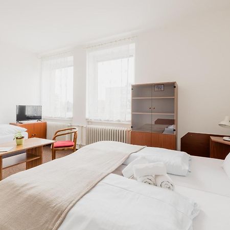 Hotel Dobruška Εξωτερικό φωτογραφία